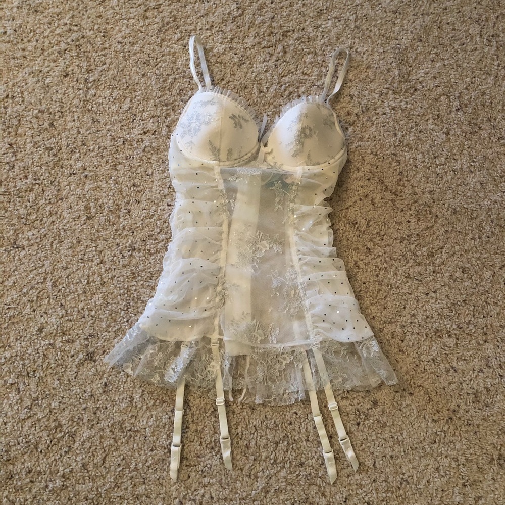 NWT Victoria’s Secret Bridal lingerie